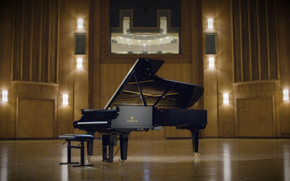 Synchron Yamaha CFX (Standard Library)